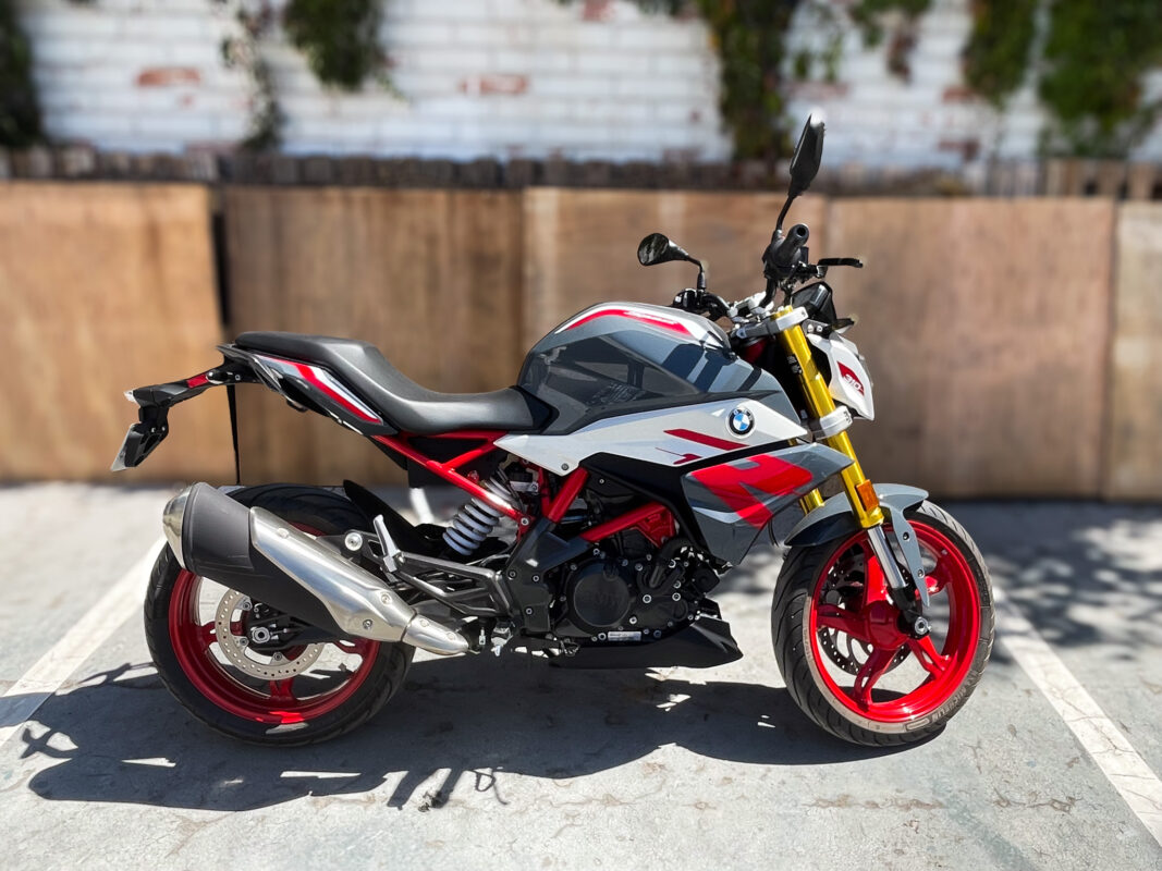 BMW BMW G310R 2022